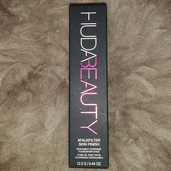 NIB Huda Beauty #Fauxfilter Skin Finish Foundation Stick .44oz Macchiato 400G - Picture 2 of 5